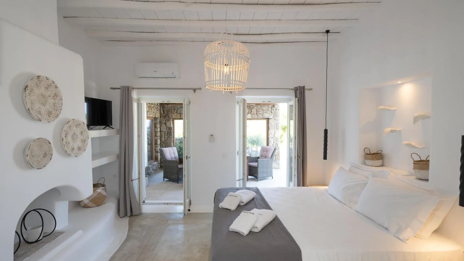 Ambiente Villas -5 Bd Villa Mykonos-Agios Ioannis Mykonos Town